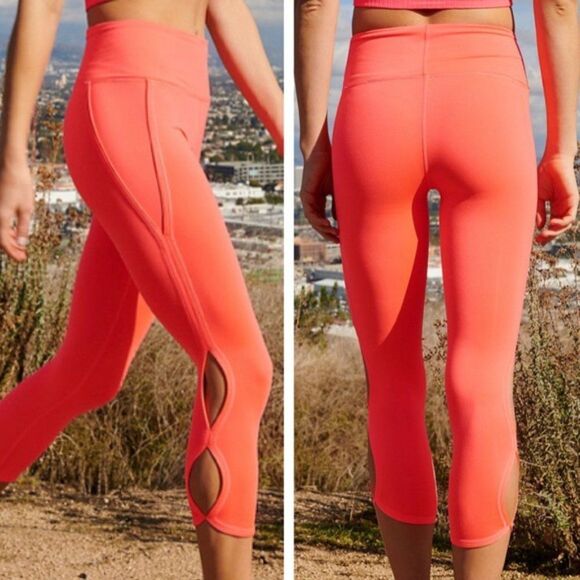FREE PEOPLE Movement Pants Womens Small Coral Pink Hi-Rise 3/4 Infinity Leggings - Picture 10 of 10